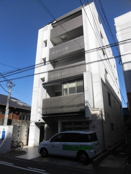 地下鉄烏丸線 烏丸御池駅 徒歩7分 築19年