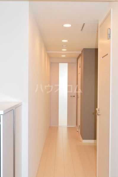 グランデュオ駒沢IIの玄関写真