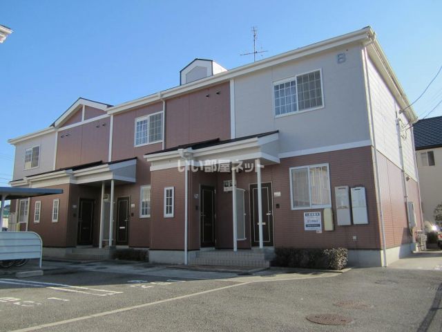 愛媛県松山市南斎院町（アパート）の賃貸物件の外観