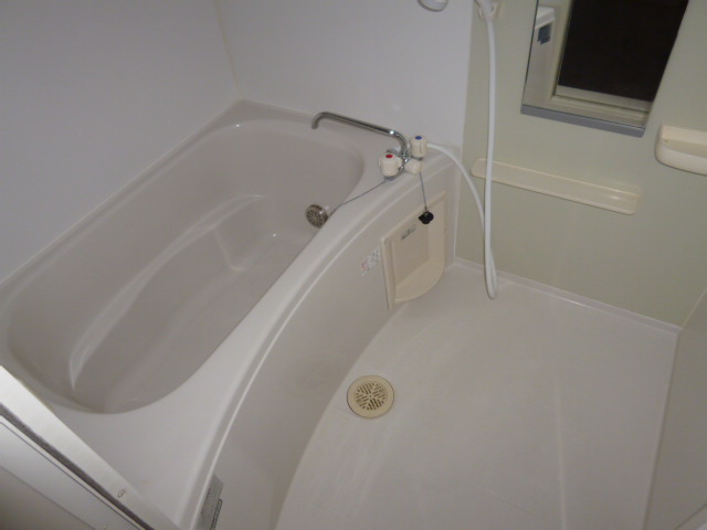 バス・シャワールーム　追い焚きバス