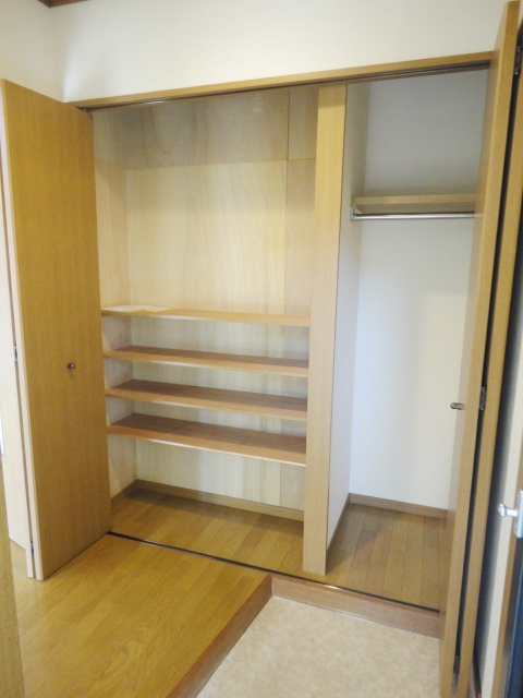 収納　十分な収納スペースがあります