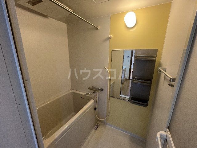 【茨木市本町のマンションのバス・シャワールーム】