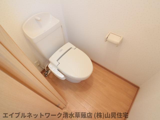 【静岡市駿河区国吉田のアパートのトイレ】