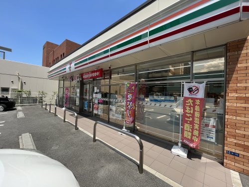 【アーバネックス谷町六丁目のコンビニ】