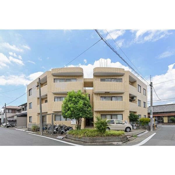 【名古屋市中村区大日町のマンションの建物外観】