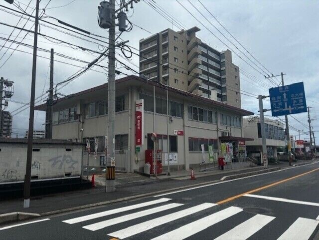 【福津市花見が浜のアパートの郵便局】