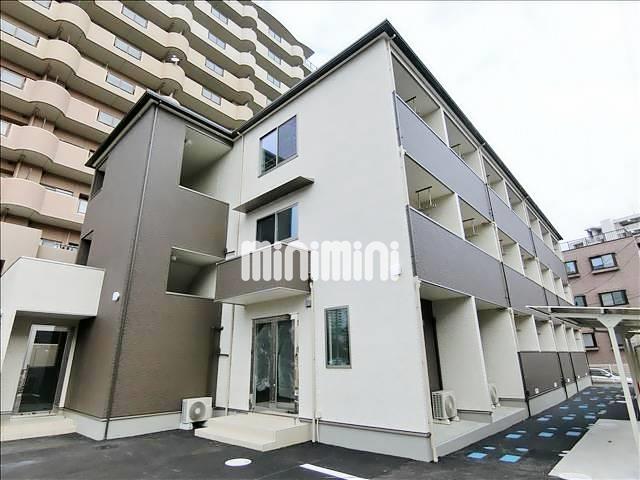 建物外観　２０２１年築のアパートです。