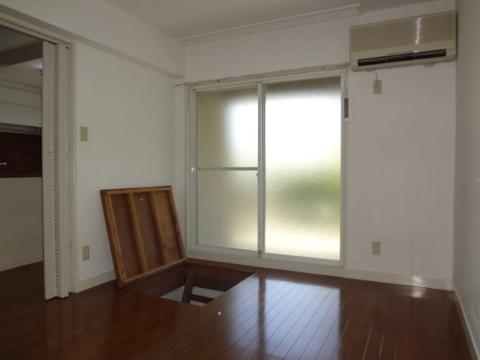 居室・リビング　洋室