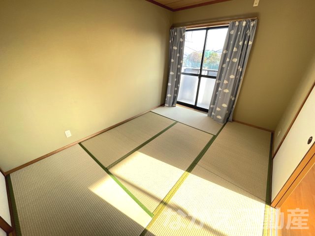 その他部屋・スペース　使い勝手のいい寝室です