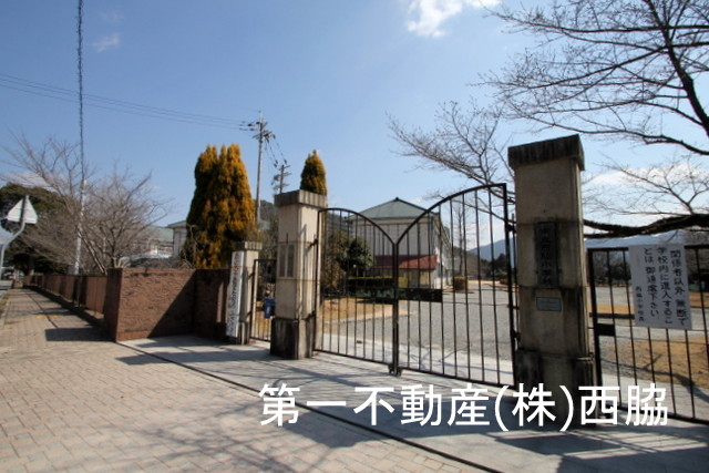小学校　西脇市立 西脇小学校（小学校）まで1269m