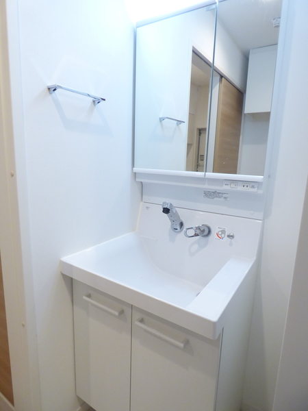 洗面設備　洗髪洗面化粧台