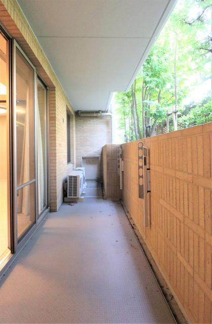 バルコニー　バルコニー