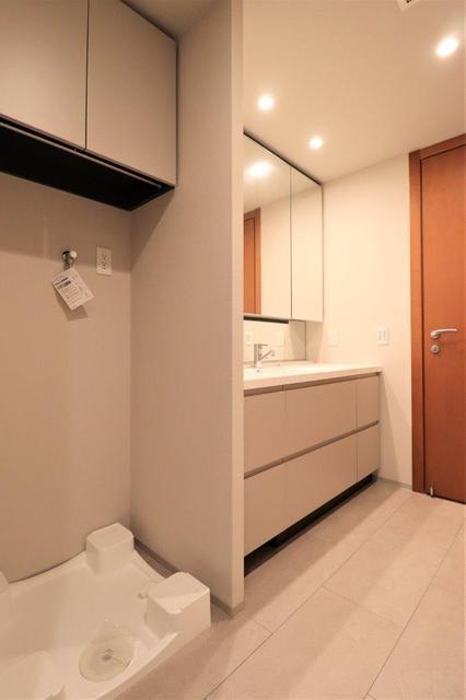 洗面設備　洗面所