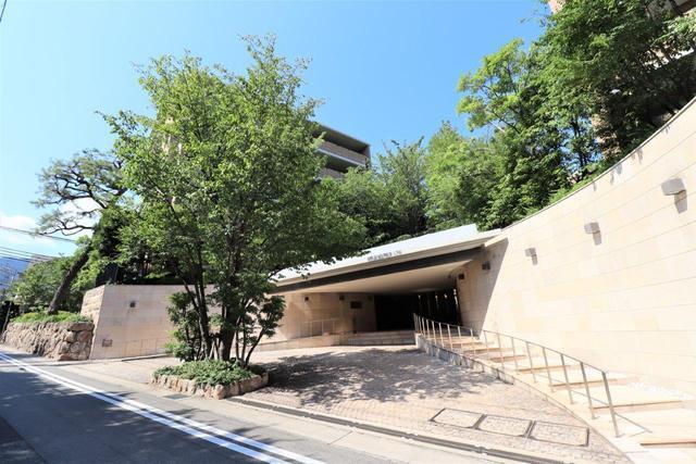 エントランス　マンション入口