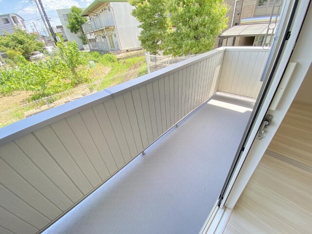 バルコニー　同物件別室のイメージ写真