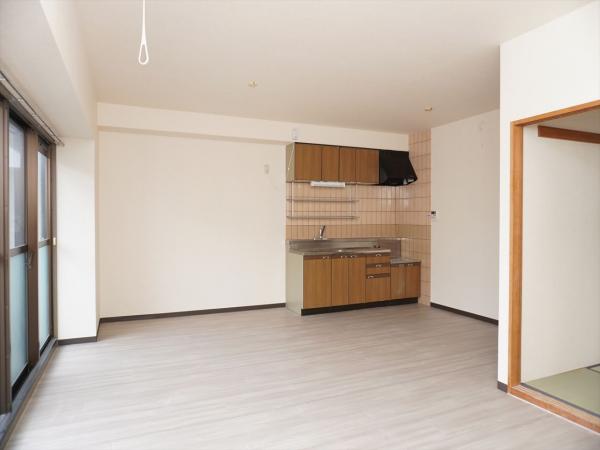 居室・リビング　内装