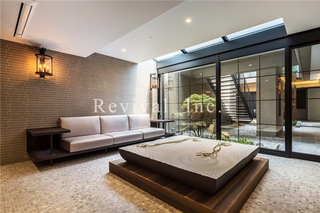 ロビー　ホテルさながらのロビー空間でございます