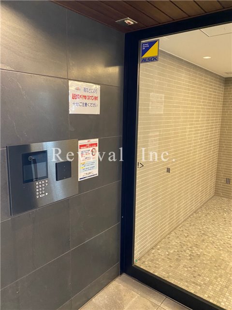 セキュリティ　女性やお子様も安心のセキュリティ完備です