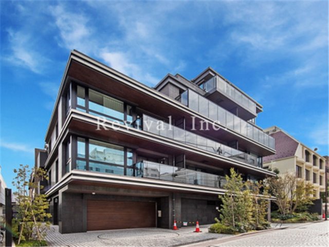 建物外観　高級感ある佇まいはパークホームズならではですね