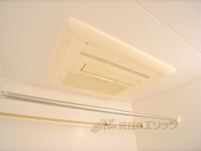 その他設備　浴室乾燥機