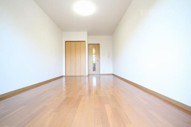 居室・リビング　広いでしょ。