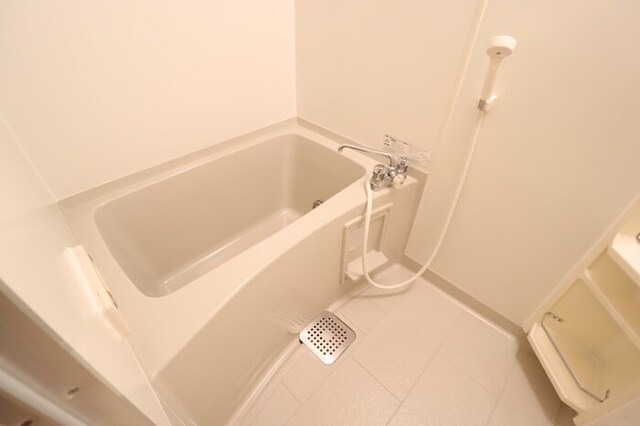 バス・シャワールーム　浴室