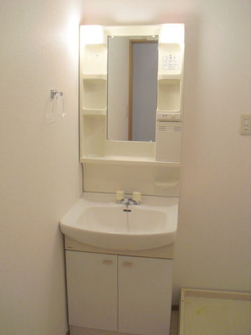 洗面設備　忙しい朝に嬉しい独立洗面台