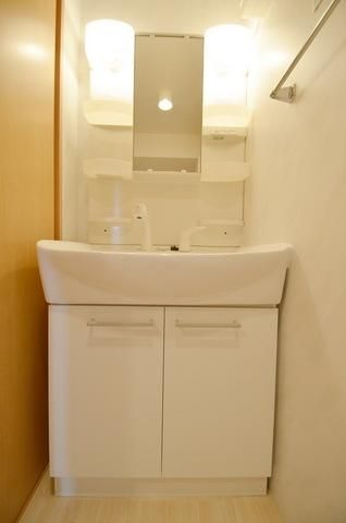 洗面設備　同一タイプ