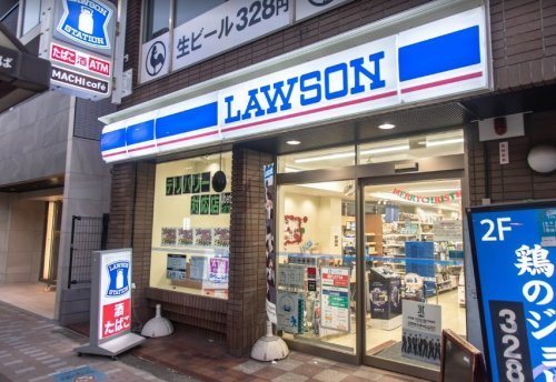 コンビニ　ローソン 大島四丁目明治通店（コンビニ）まで102m