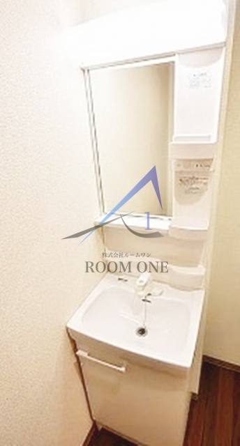 洗面設備　洗面台です。