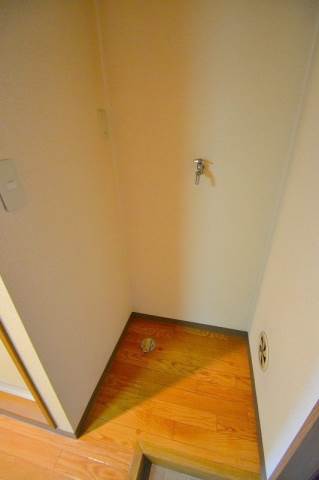 洗面設備　室内洗濯機置場