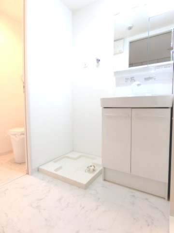 洗面設備　詳細は、RISUMO江坂本店→06-6155-7137まで♪