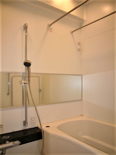 バス・シャワールーム　室内イメージ