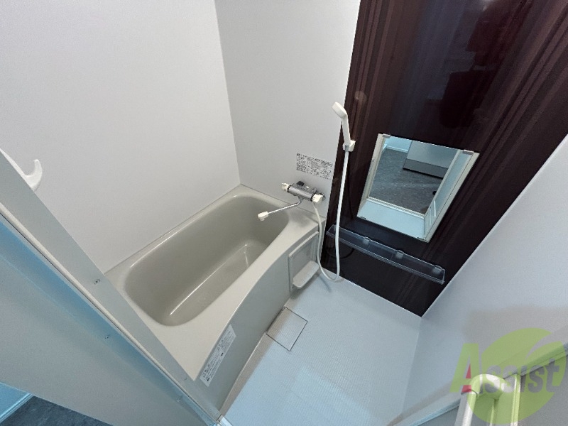 バス・シャワールーム　サーモスタット式水栓の浴室なので給湯温度の管理がしやすいです