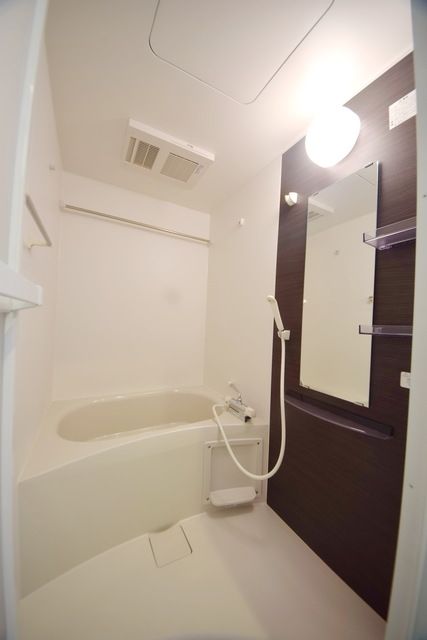 バス・シャワールーム　★浴室乾燥機付き★