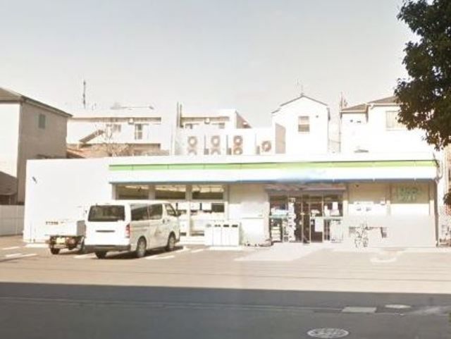 コンビニ　ファミリーマート川崎浜町四丁目店（コンビニ）まで678m