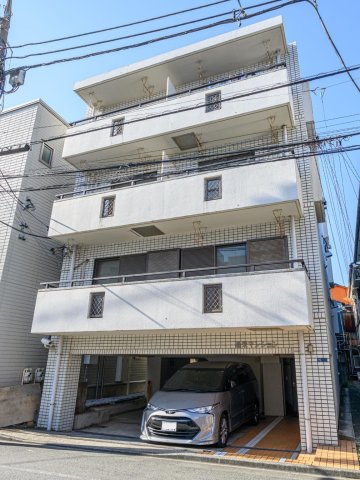 建物外観　商店街やスーパー（物価安め）、コンビニ近くて便利