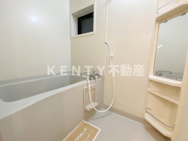 バス・シャワールーム　ゆったり過ごせるお風呂です