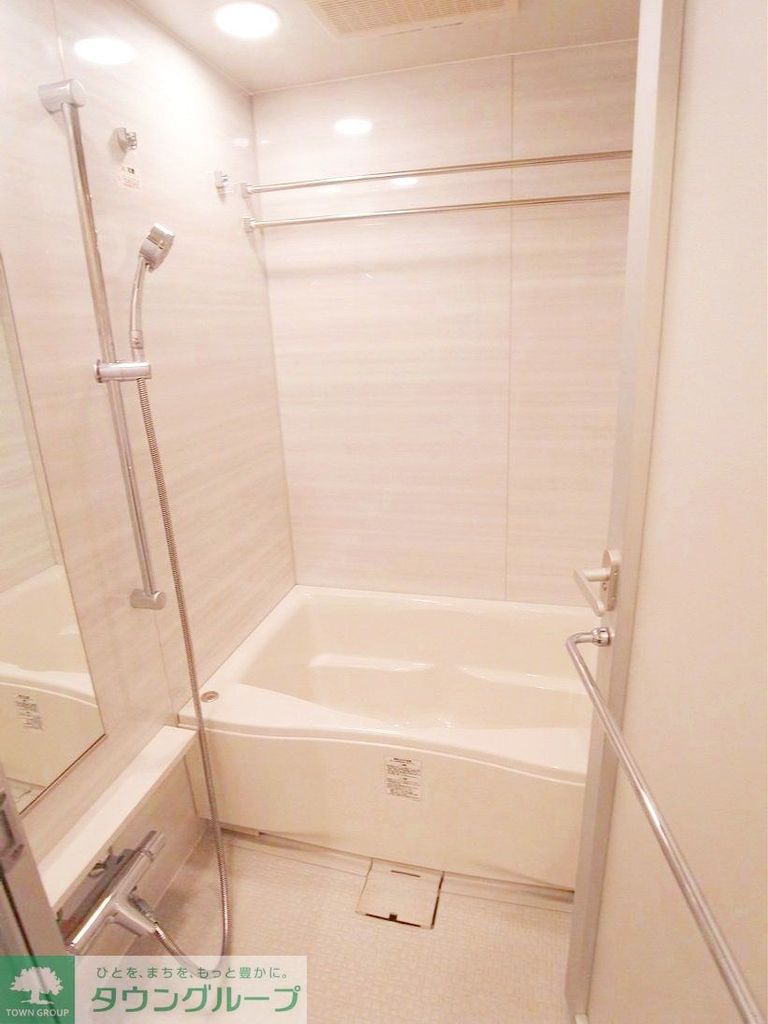 バス・シャワールーム　お部屋探しは株式会社　タウンハウジング　までお気軽にお問合…