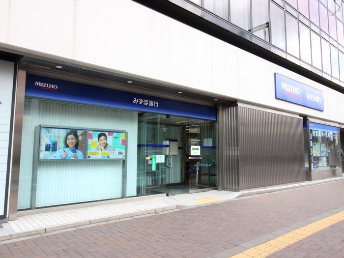 銀行　みずほ銀行四谷支店（銀行）まで600m