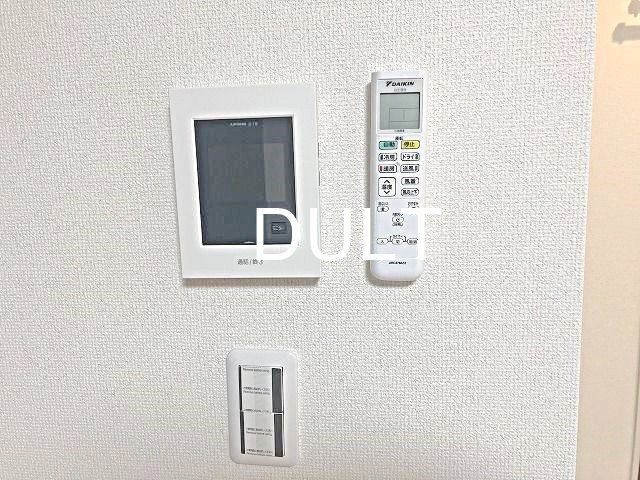 セキュリティ　モニター付きインターホンです。