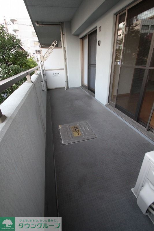 バルコニー　バルコニー