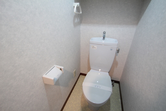 トイレ　※別部屋の写真です