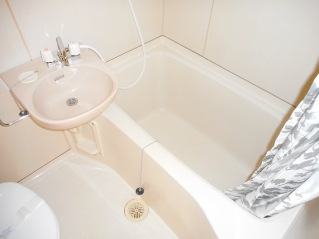 バス・シャワールーム　（※写真はイメージです、現況優先となります）