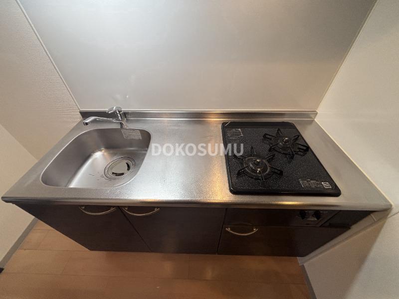 キッチン　毎日の料理が楽しくなる、機能性とデザインを兼ね備えた空間。