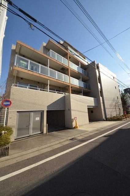 建物外観　鉄筋コンクリート造です
