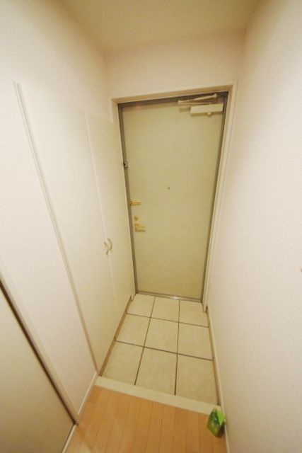 玄関　★シューズボックス付きの玄関です★