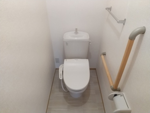 トイレ　別号室流用中