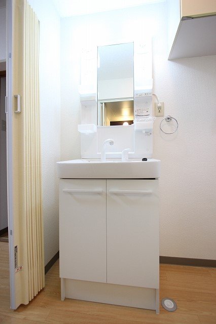 洗面設備　同物件別部屋
