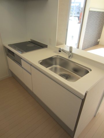 キッチン　2階別室の参考写真です。現況を優先します。（IIB208）
